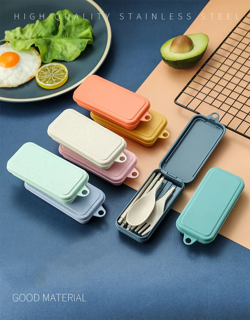 4-Piece Portable Wheat Straw Tableware Set – Travel & Camping