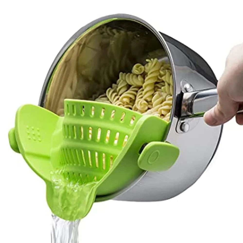 Silicone Clip-On Kitchen Strainer – Pots, Pans & Colanders
