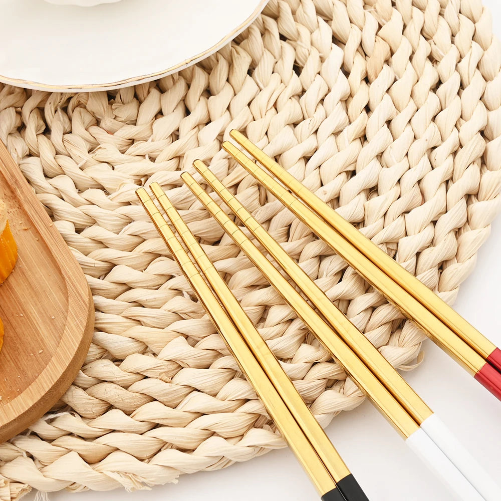 40-Piece Black & Gold Stainless Steel Dinnerware Set – Fork, Knife, Spoon & Chopsticks